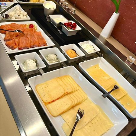 Spa Hotel Zedern Klang Hopfgarten in Defereggen Екстериор снимка
