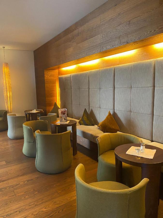 Spa Hotel Zedern Klang Hopfgarten in Defereggen Екстериор снимка