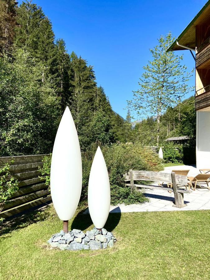 Spa Hotel Zedern Klang Hopfgarten in Defereggen Екстериор снимка
