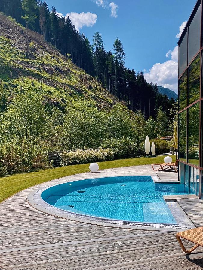Spa Hotel Zedern Klang Hopfgarten in Defereggen Екстериор снимка