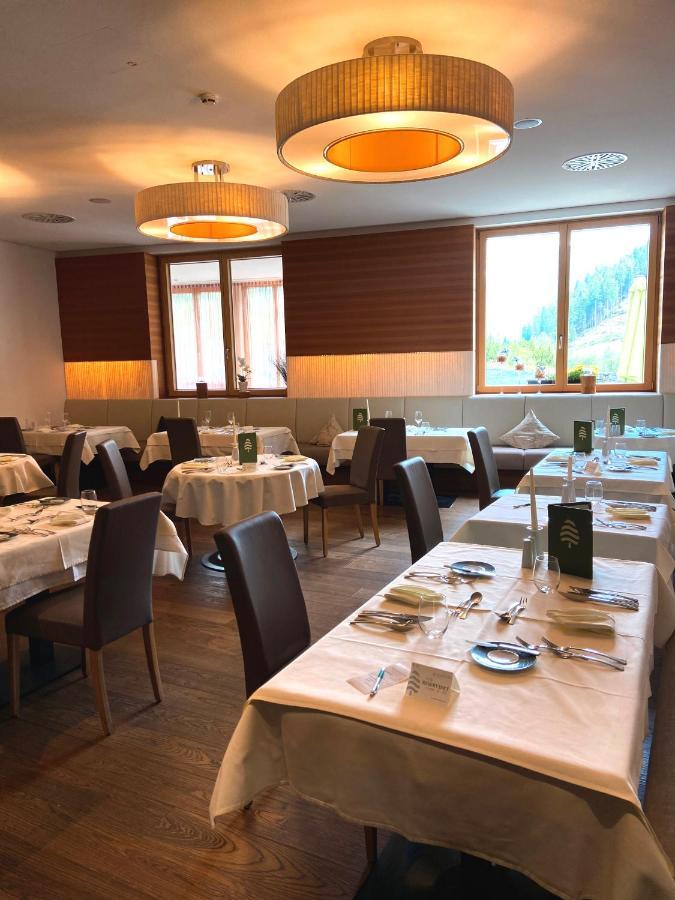 Spa Hotel Zedern Klang Hopfgarten in Defereggen Екстериор снимка