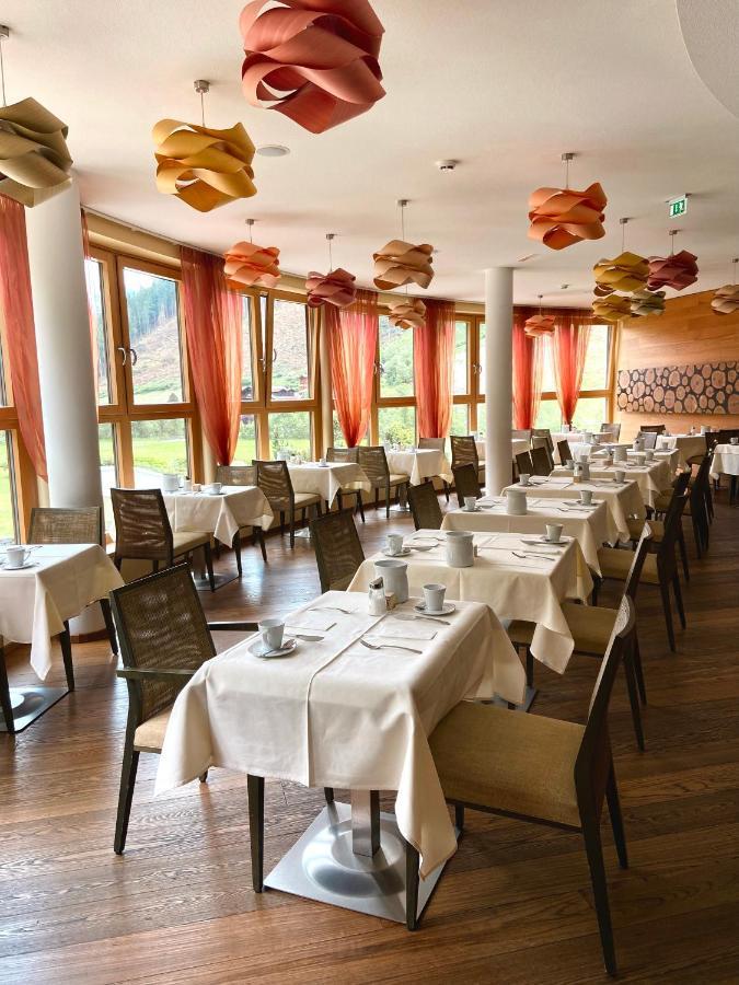 Spa Hotel Zedern Klang Hopfgarten in Defereggen Екстериор снимка