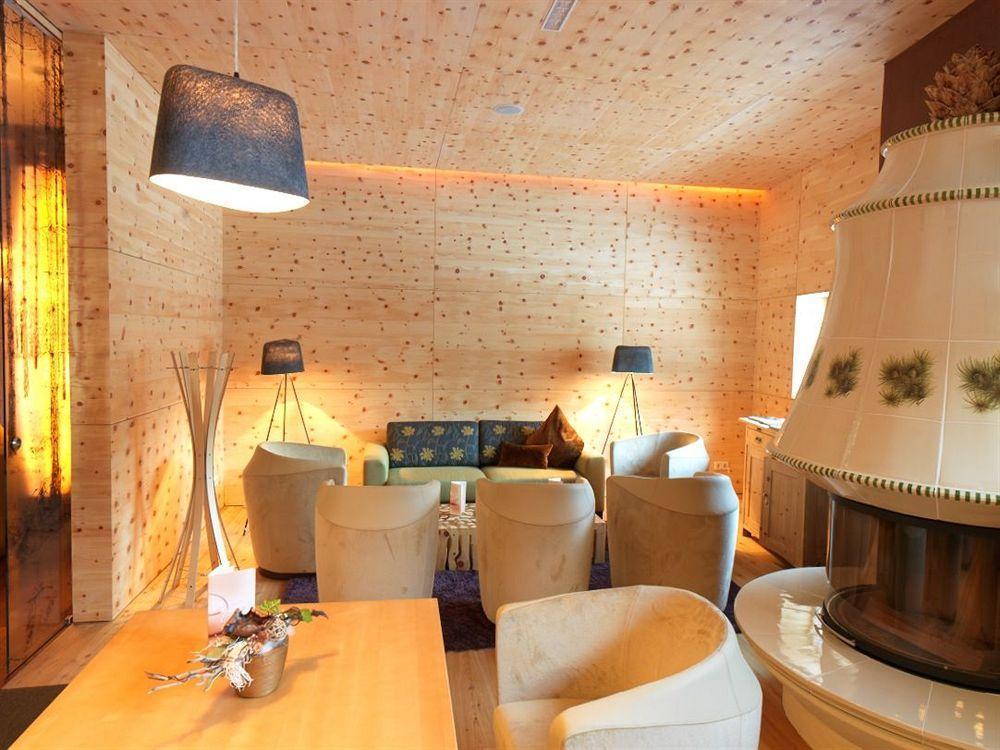 Spa Hotel Zedern Klang Hopfgarten in Defereggen Екстериор снимка