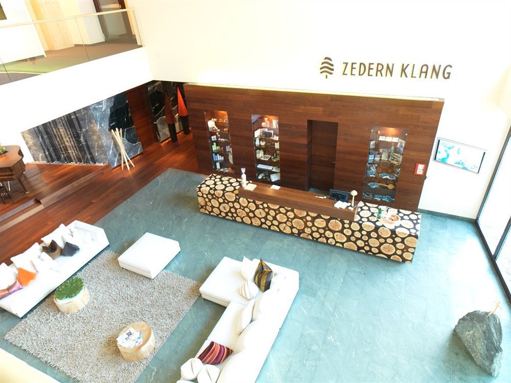 Spa Hotel Zedern Klang Hopfgarten in Defereggen Екстериор снимка