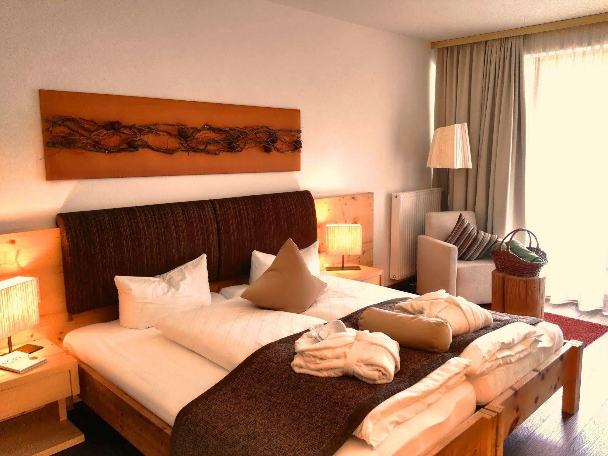 Spa Hotel Zedern Klang Hopfgarten in Defereggen Екстериор снимка